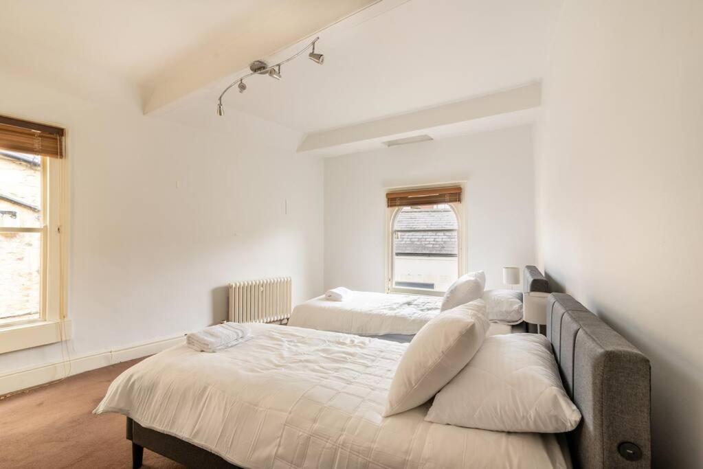 Look No Further The Stable Block In Beautiful Beaufort House 2 Bedrooms Bath Exteriör bild