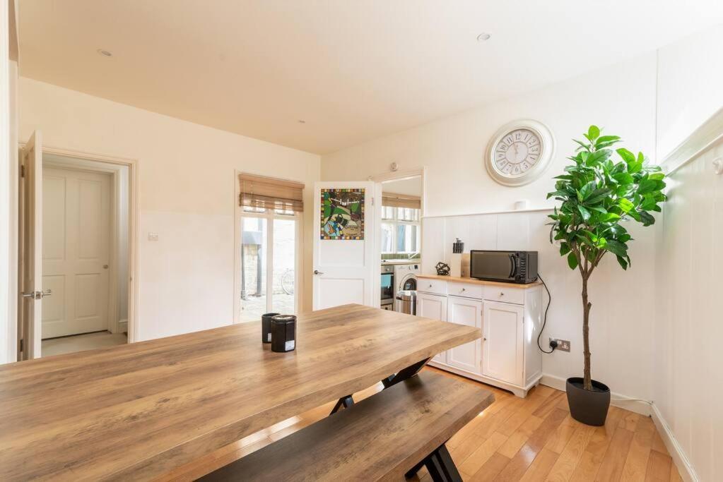 Look No Further The Stable Block In Beautiful Beaufort House 2 Bedrooms Bath Exteriör bild
