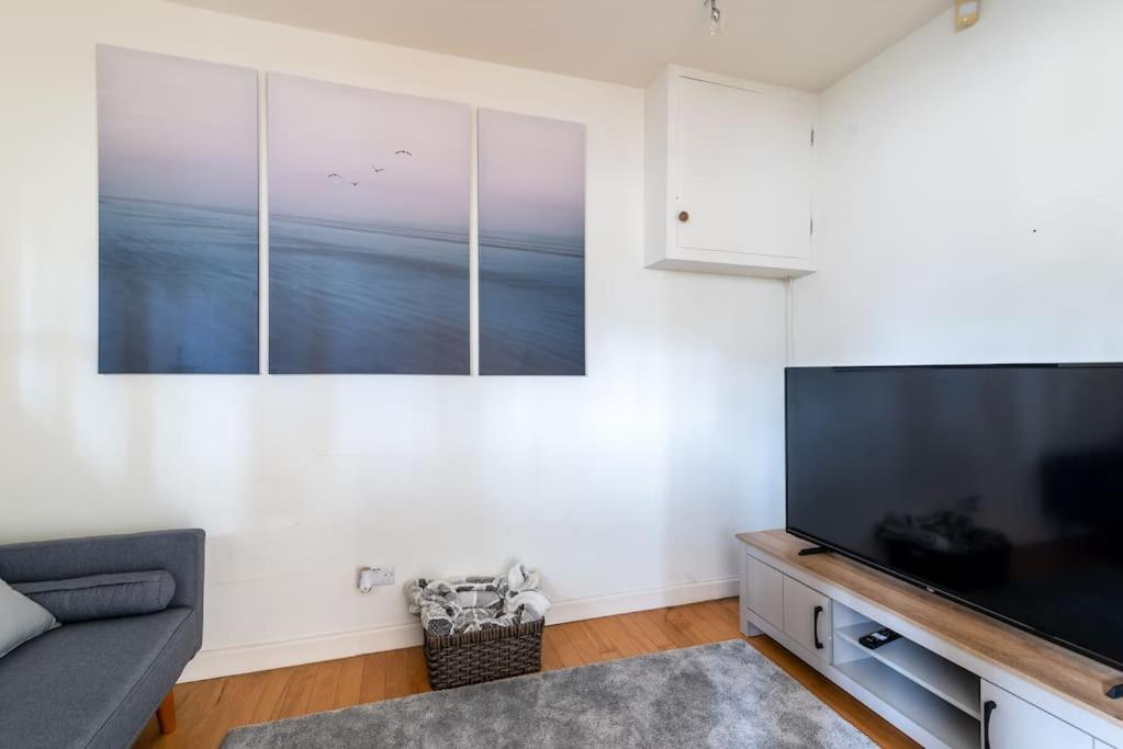 Look No Further The Stable Block In Beautiful Beaufort House 2 Bedrooms Bath Exteriör bild